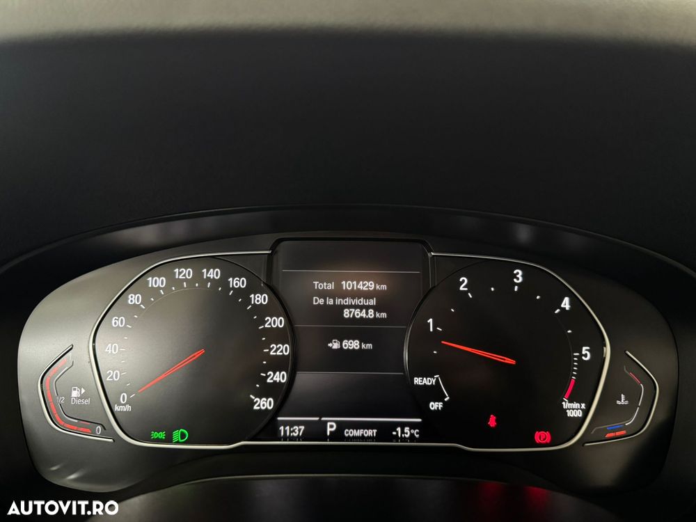 BMW Seria 5 530d xDrive Aut. - 24