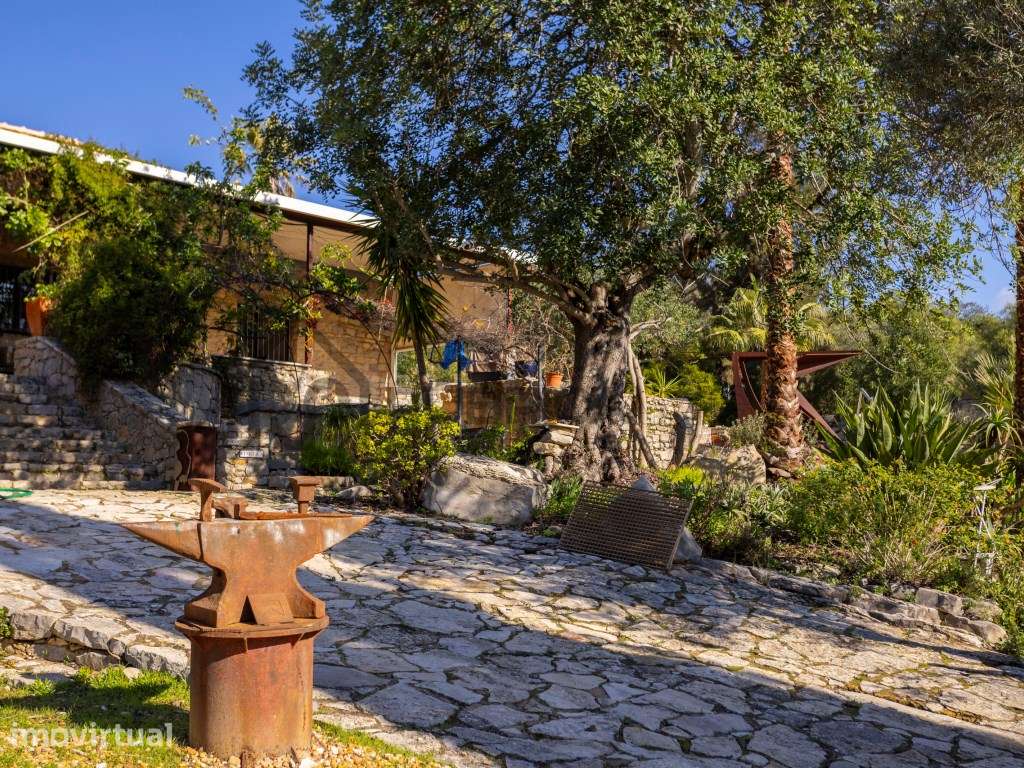 Propriedade Única em Zona Privilegiada com Vista Mar e Piscina - Loulé - Grande imagem: 2/60