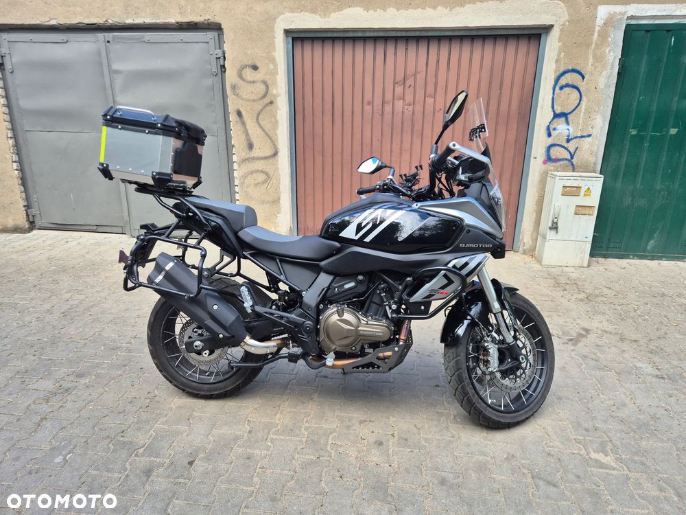 QJMOTOR SRT 600SX - 2