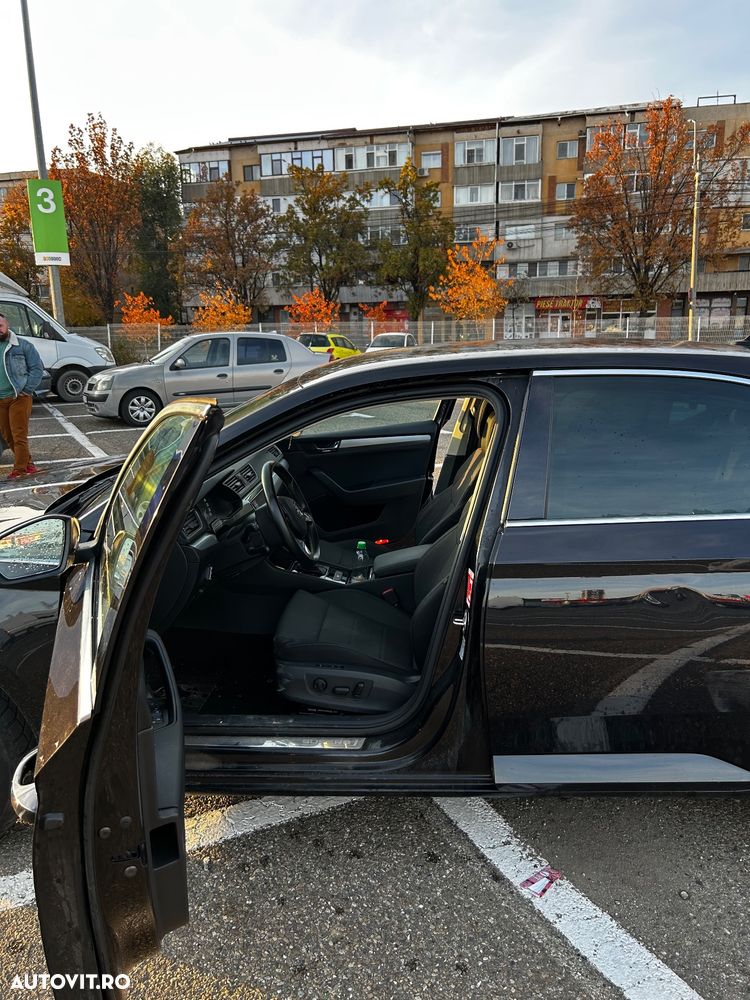 Skoda Superb 2.0 TDI DSG Ambition - 7