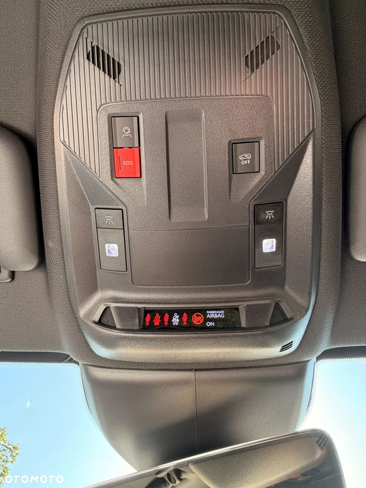 Peugeot 408 1.6 Plug-in Hybrid 240 GT Exclusive e-DCS7 - 31