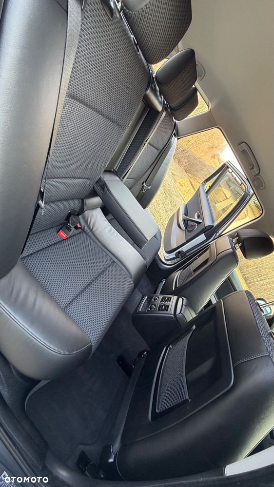 BMW Seria 3 320d xDrive - 7