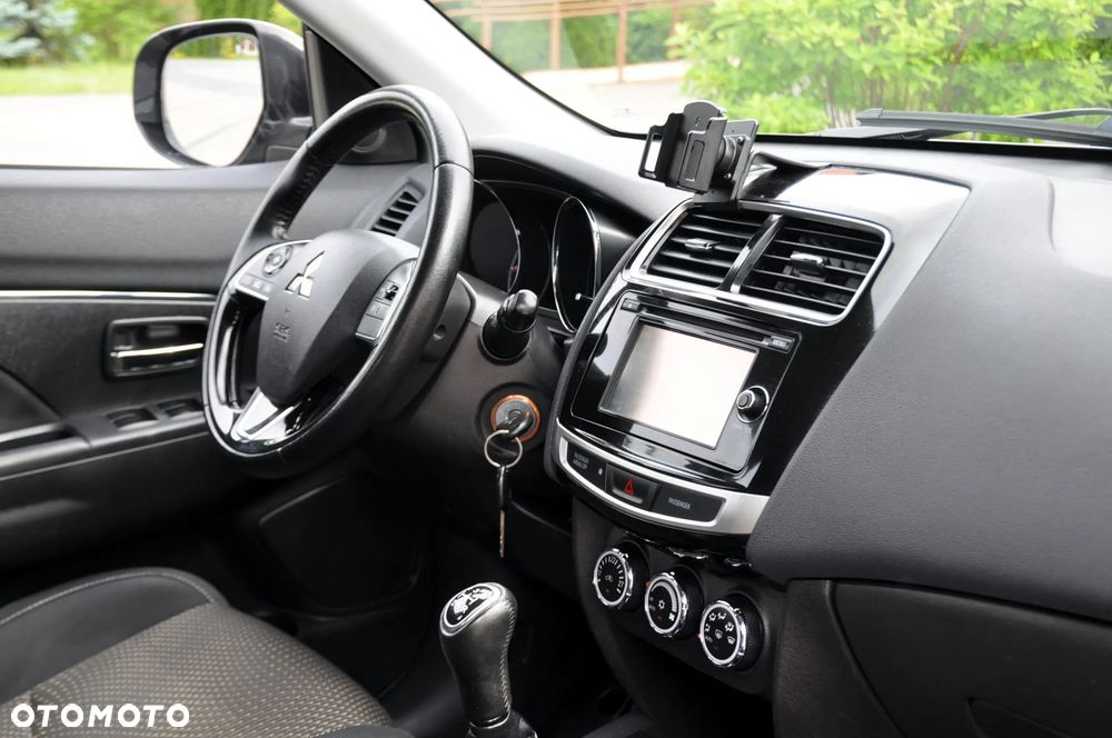 Mitsubishi ASX - 18