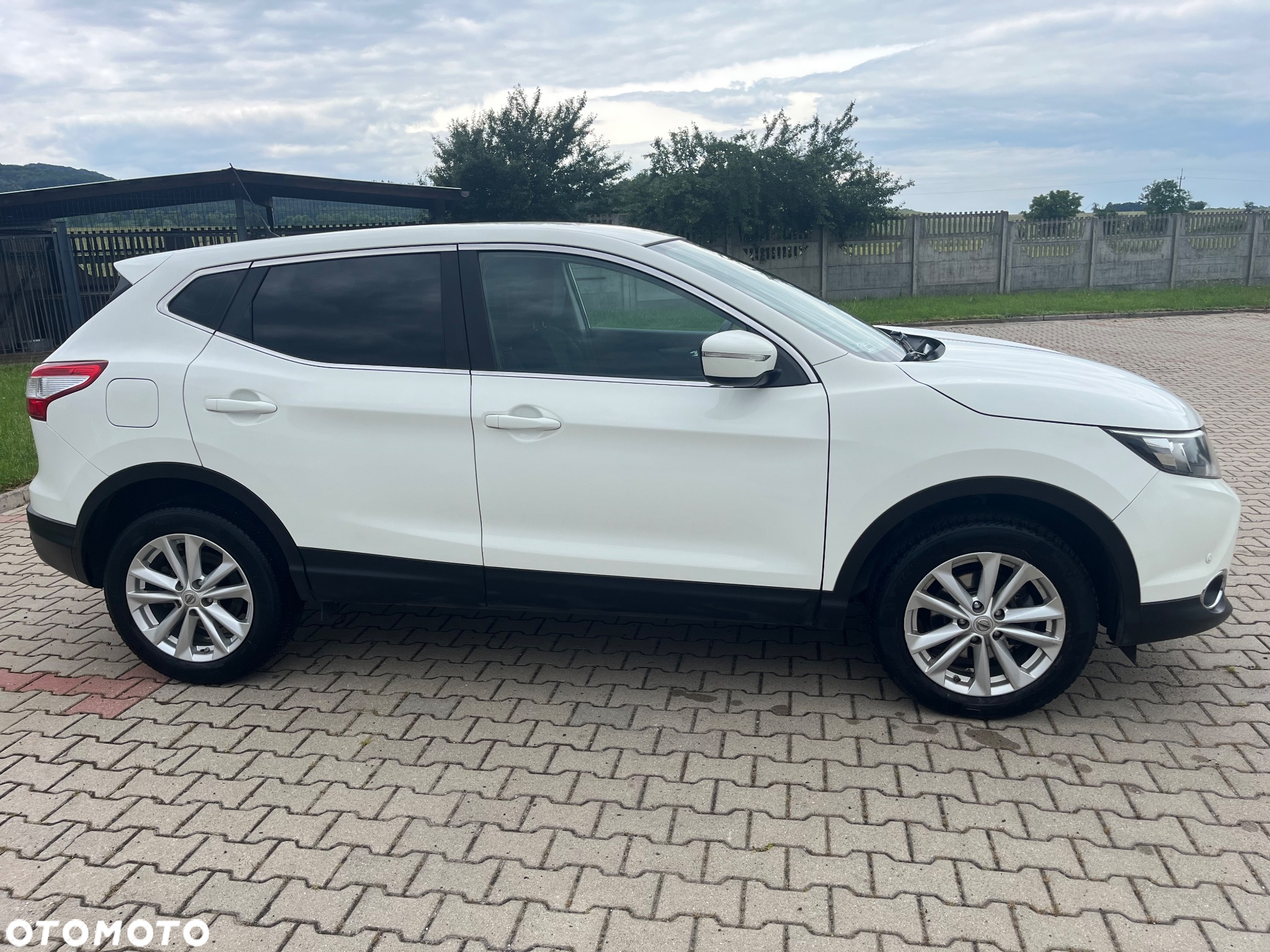 Nissan Qashqai 1.2 DIG-T N-Connecta - 3
