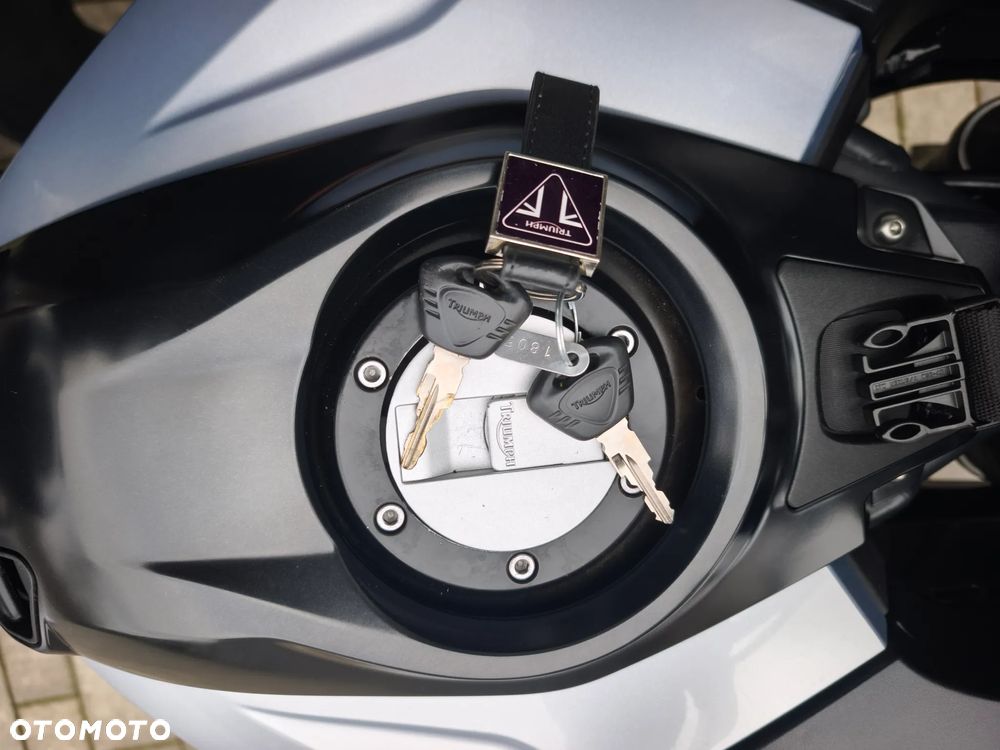 Triumph Trophy - 24