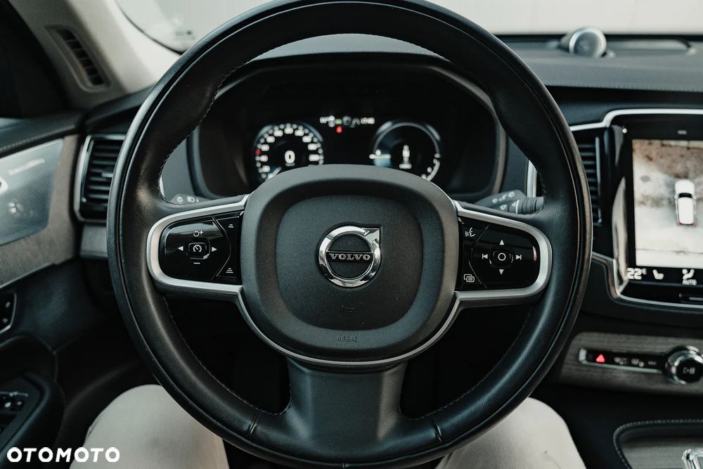 Volvo XC 90 T8 AWD Recharge Geartronic Inscription Edition - 23