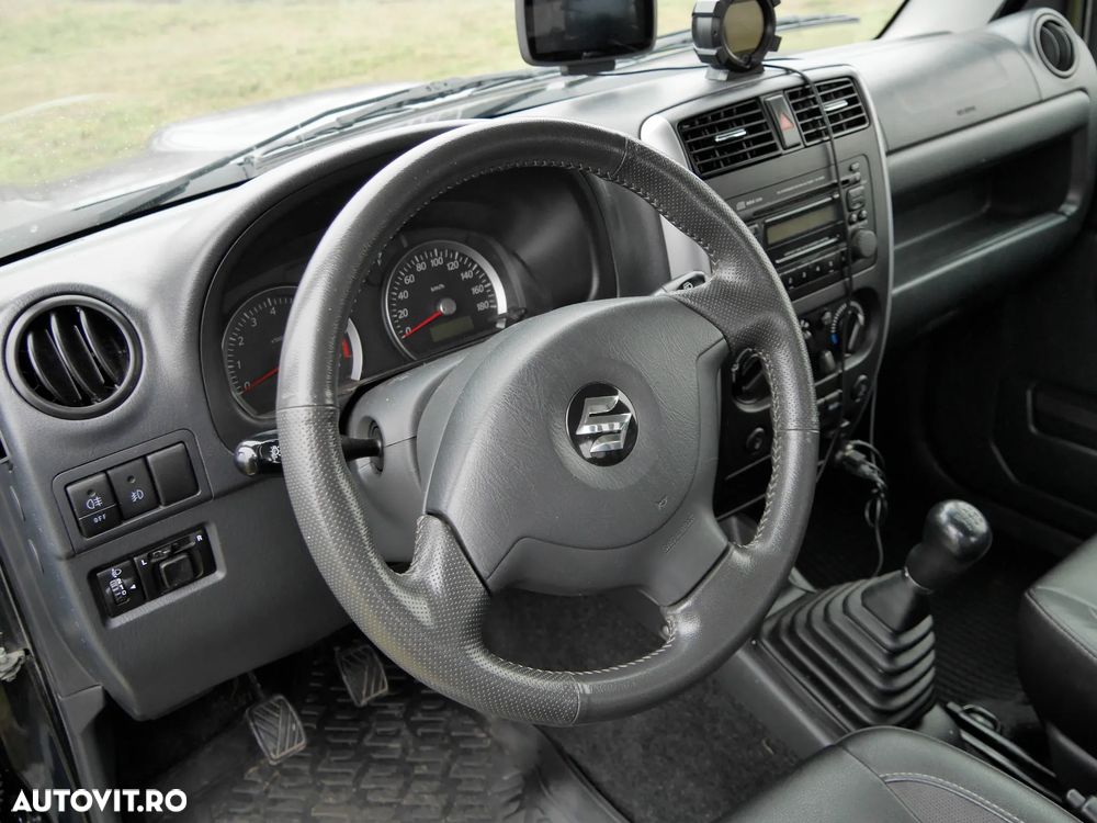 Suzuki Jimny 1.3 Style - 10