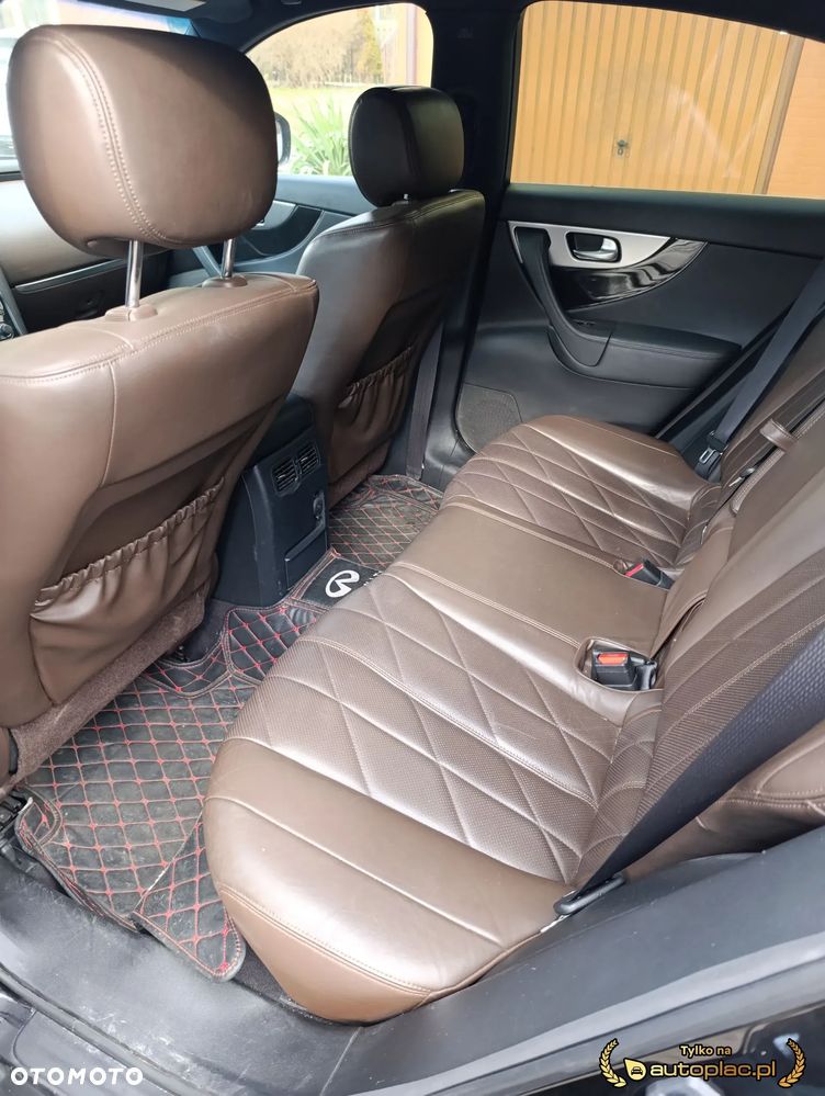 Infiniti FX FX30d S Premium - 12