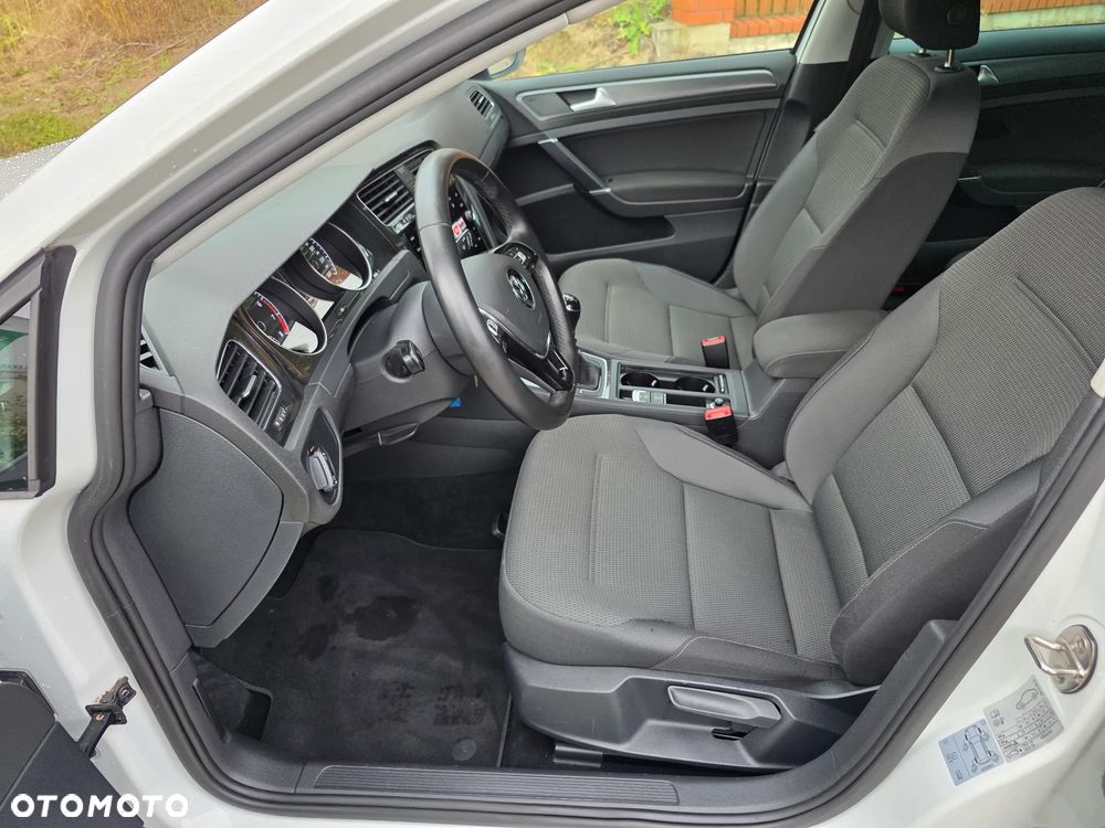 Volkswagen Golf VII 1.4 TSI BMT Comfortline - 23