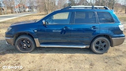 Mitsubishi Outlander - 3
