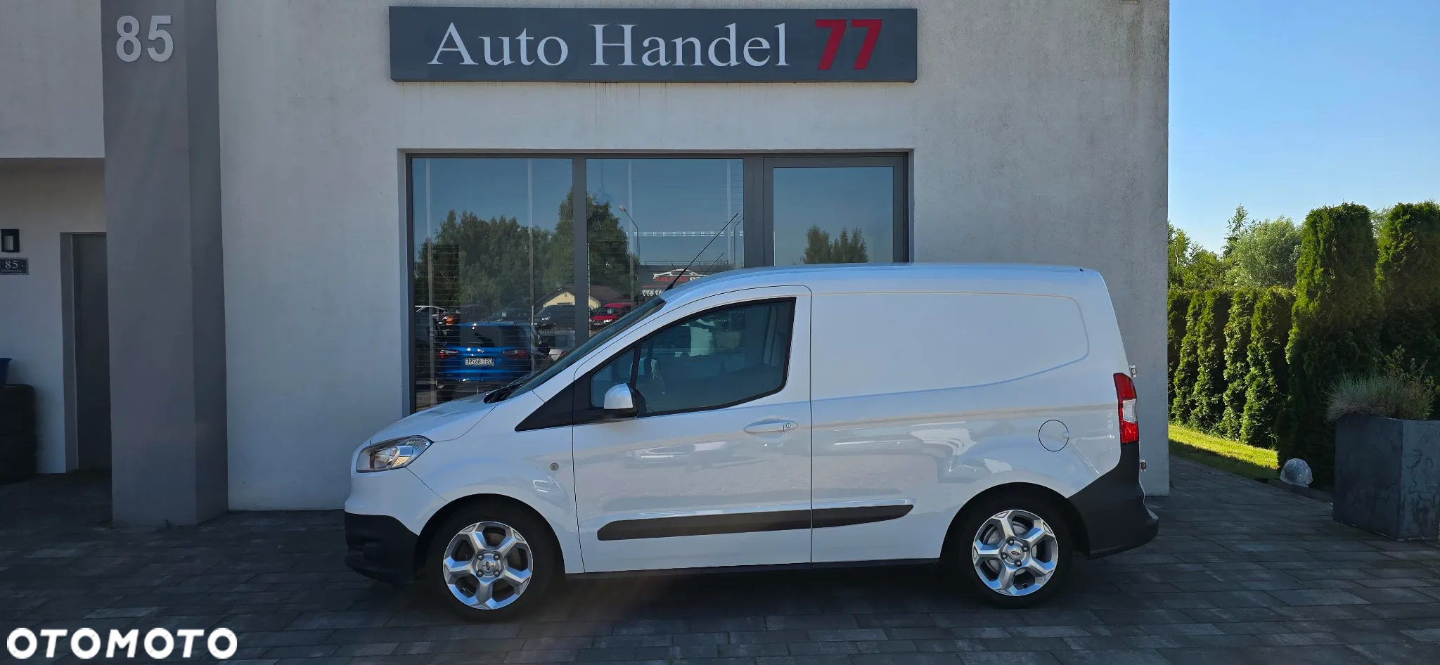 Ford Transit Courier - 3