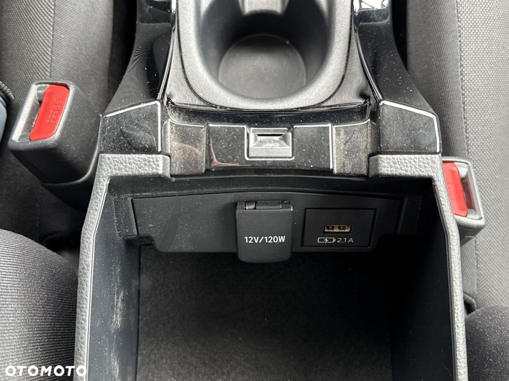 Toyota Corolla 1.6 Comfort - 23