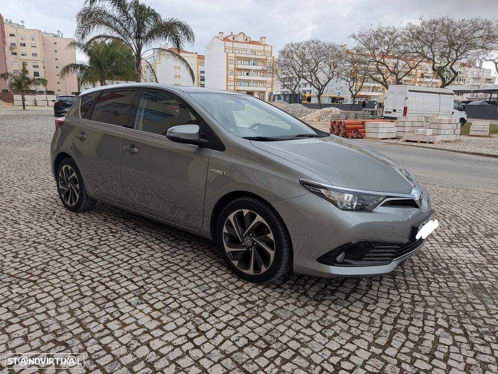 Toyota Auris 1.8 HSD Comfort +P.Sport+Navi - 1