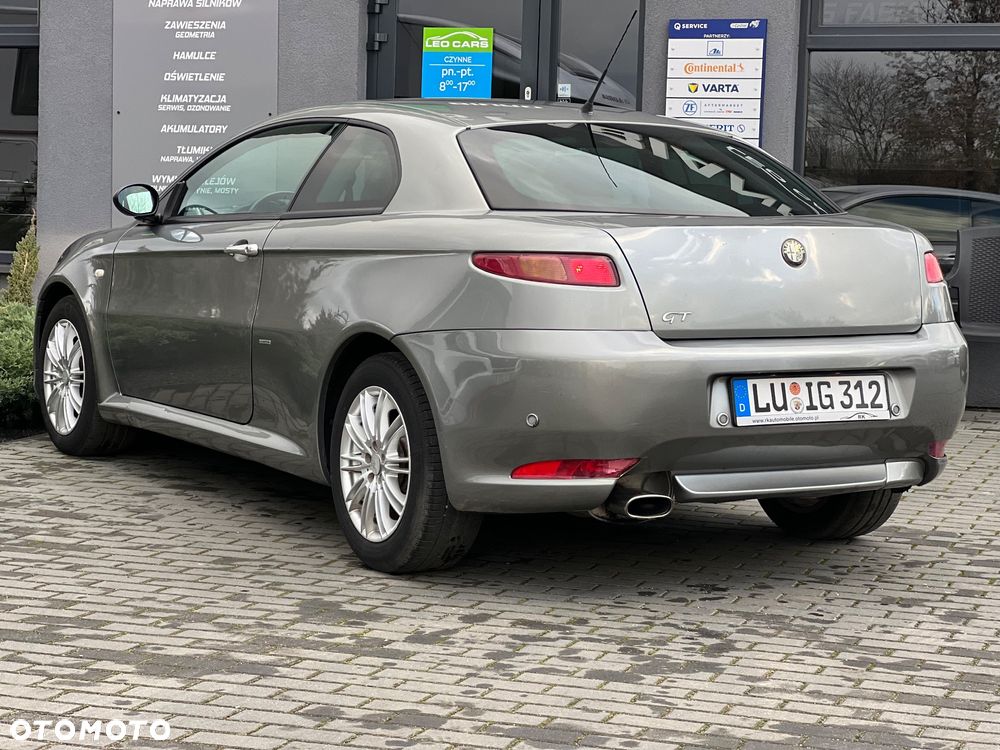 Alfa Romeo GT 2.0 JTS Distinctive Collezione - 6