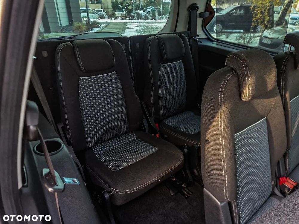 Ford Galaxy 2.0 TDCi Titanium - 9