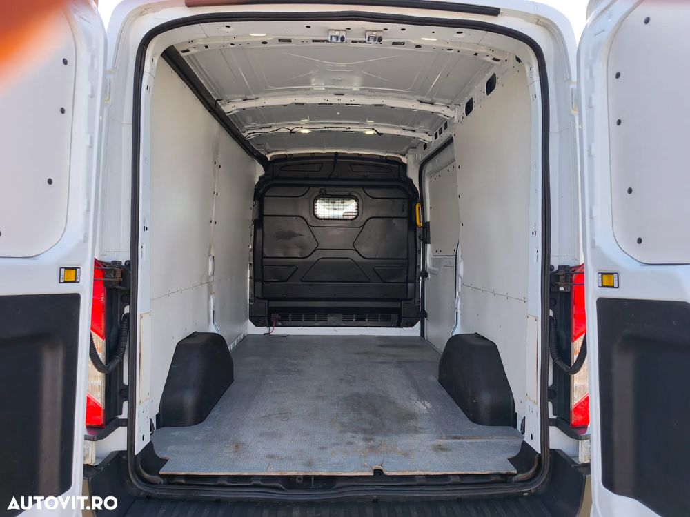 Ford Transit - 14