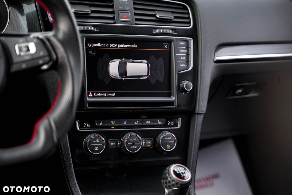 Volkswagen Golf 2.0 TSI BMT GTI Performance - 16