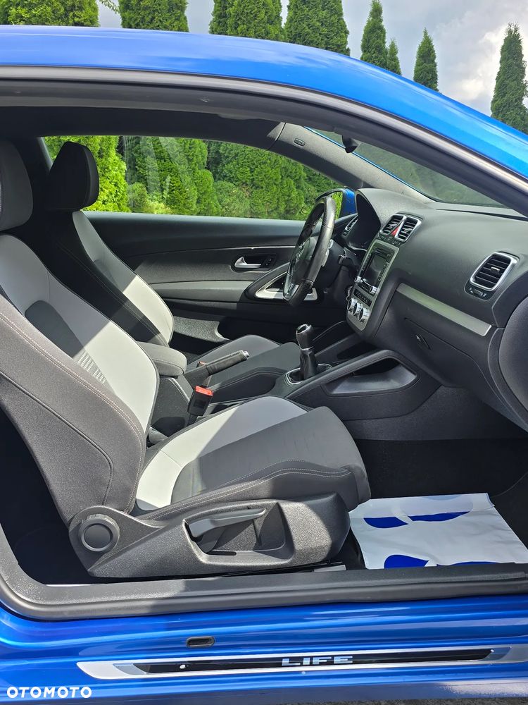 Volkswagen Scirocco 1.4 TSI BlueMotion Technology Life - 25