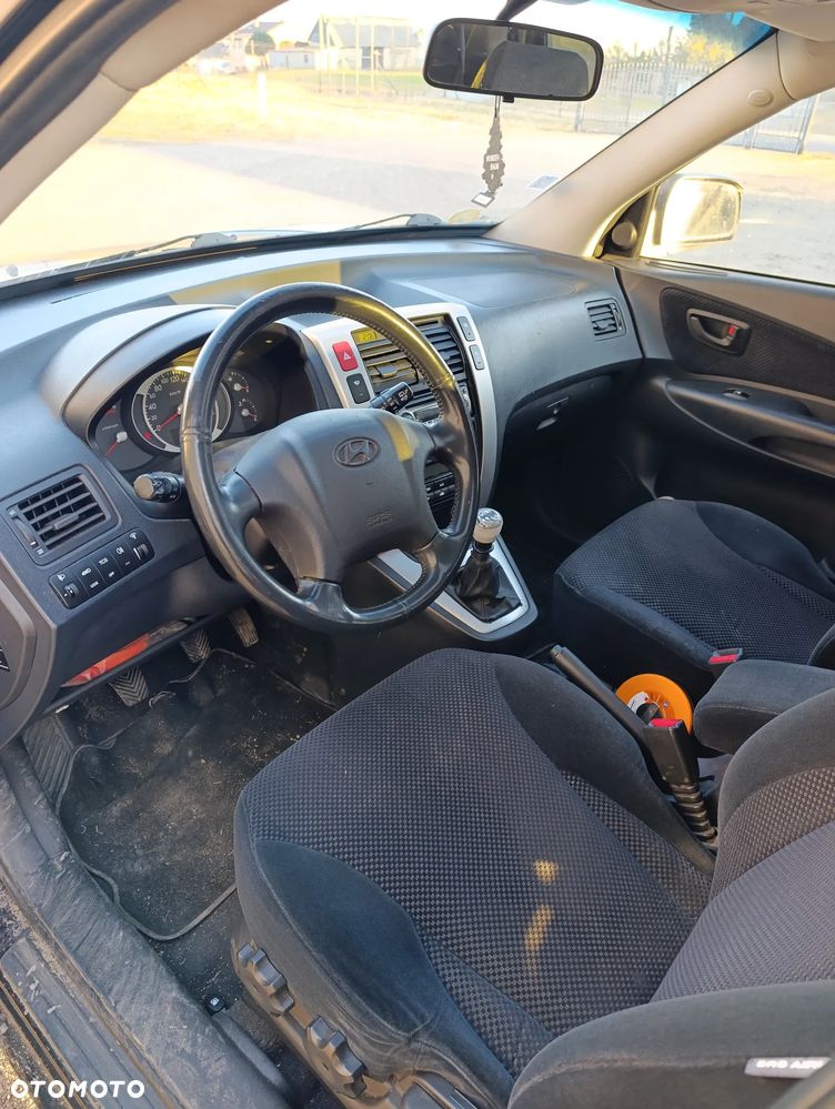 Hyundai Tucson 2.0 CRDi VGT 4WD GLS - 6