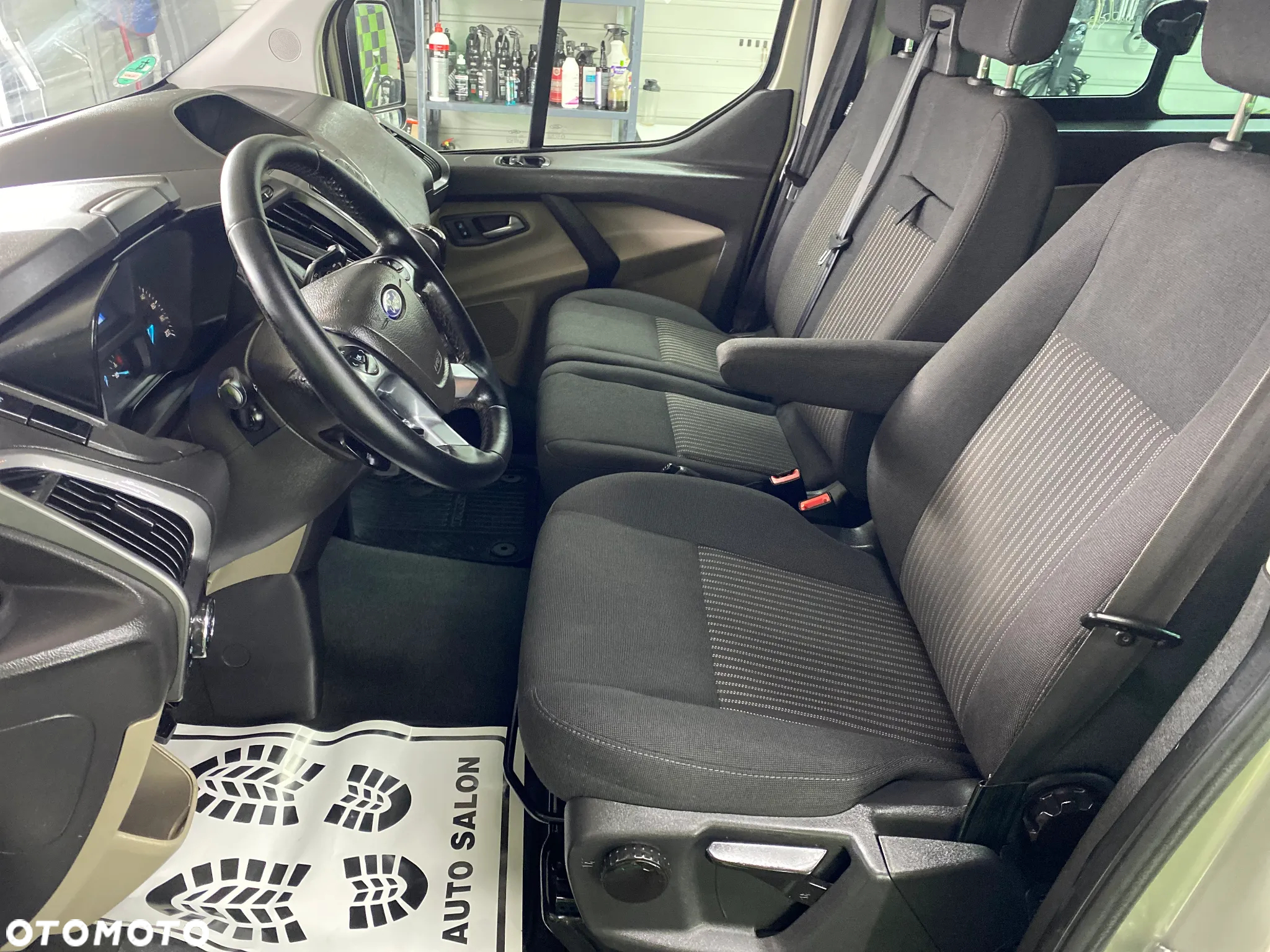 Ford Tourneo Custom 300 L2H1 VA Limited - 6