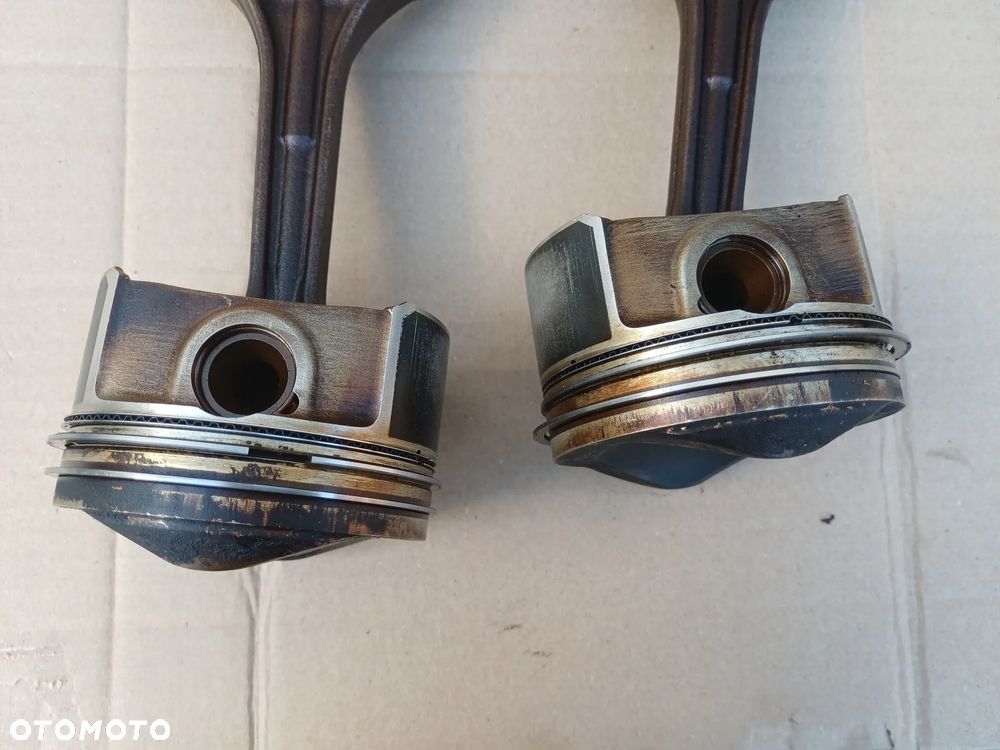 Tłok korbowód Audi A3 8P A4 B7 GOLF V PASSAT B6 2.0 TFSI BGB 82P41 06DA - 11