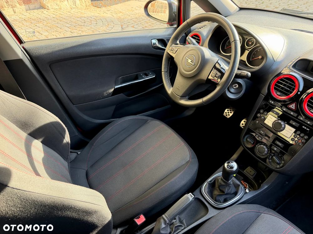 Opel Corsa 1.4 16V Navi - 33