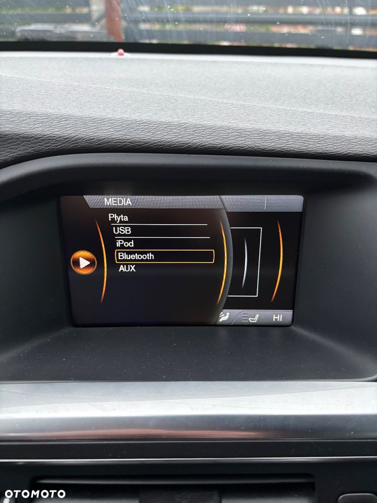 Volvo V60 D3 Summum - 29