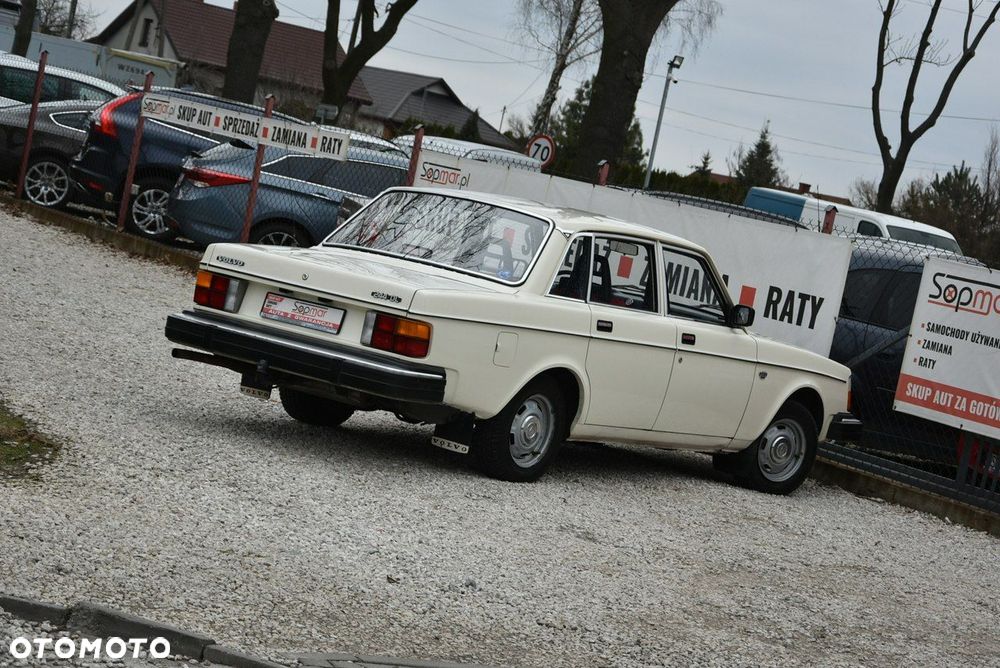 Volvo Seria 200 - 7