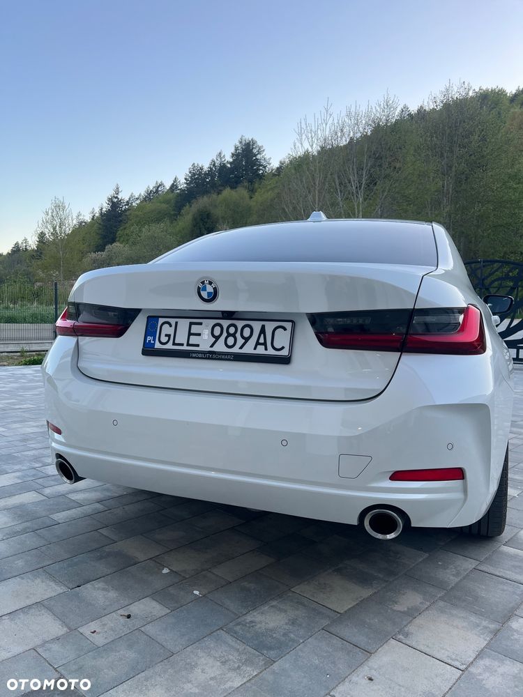 BMW Seria 3 320d xDrive Sport Line Shadow sport - 9