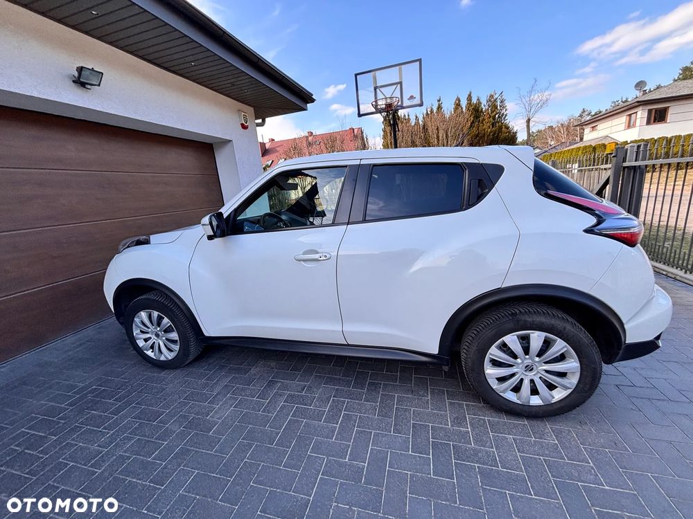 Nissan Juke 1.2 DIG-T N-Connecta EU6 - 1