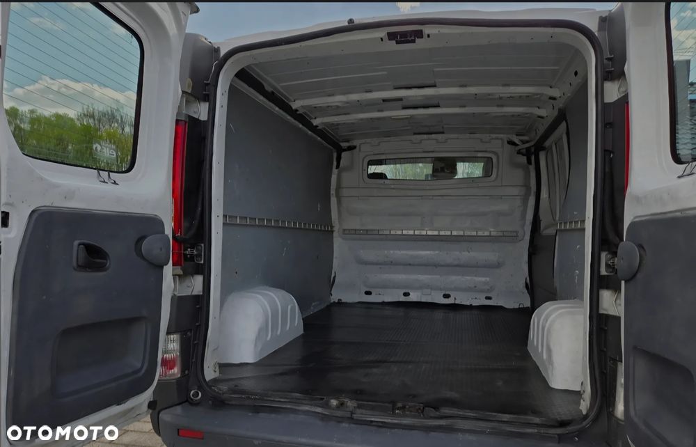 Opel VIVARO - 17