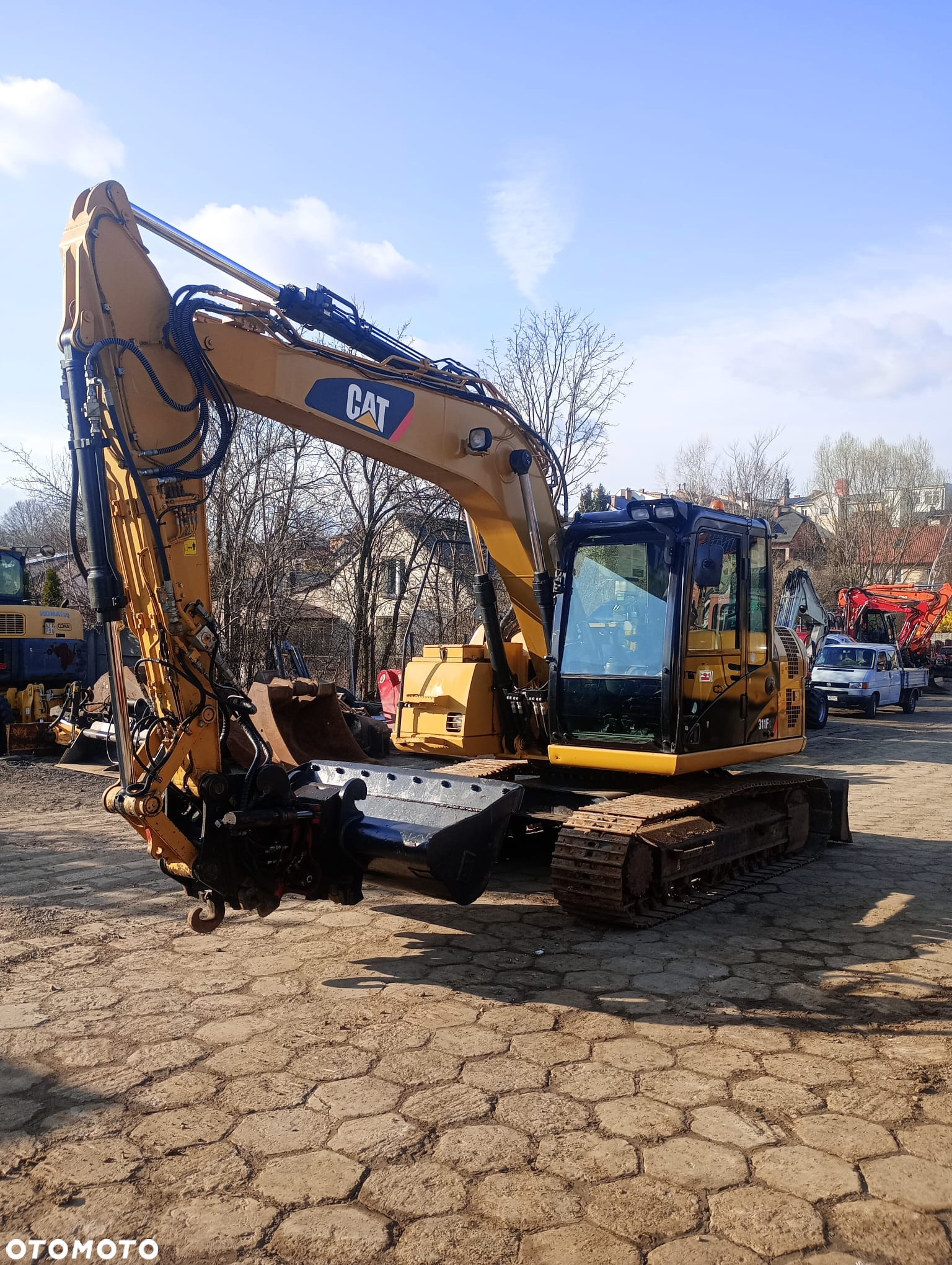 Caterpillar 311 FLRR - 4