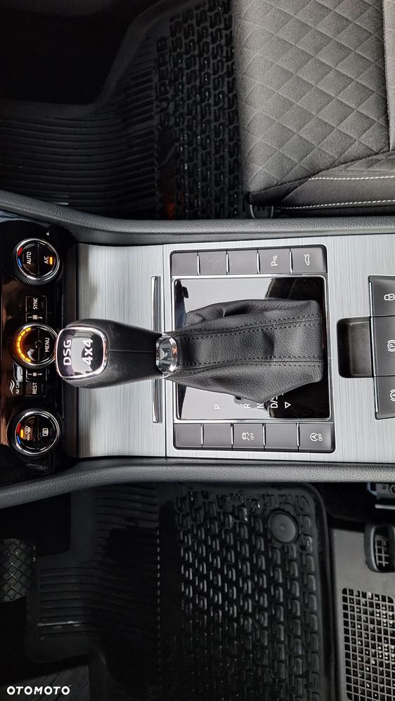 Skoda Superb 2.0 TDI SCR 4x4 Ambition DSG - 13