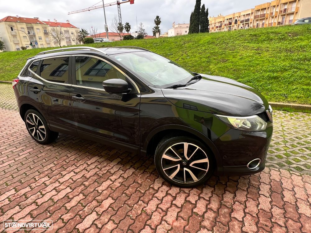 Nissan Qashqai 1.5 dCi Tekna J19 - 2