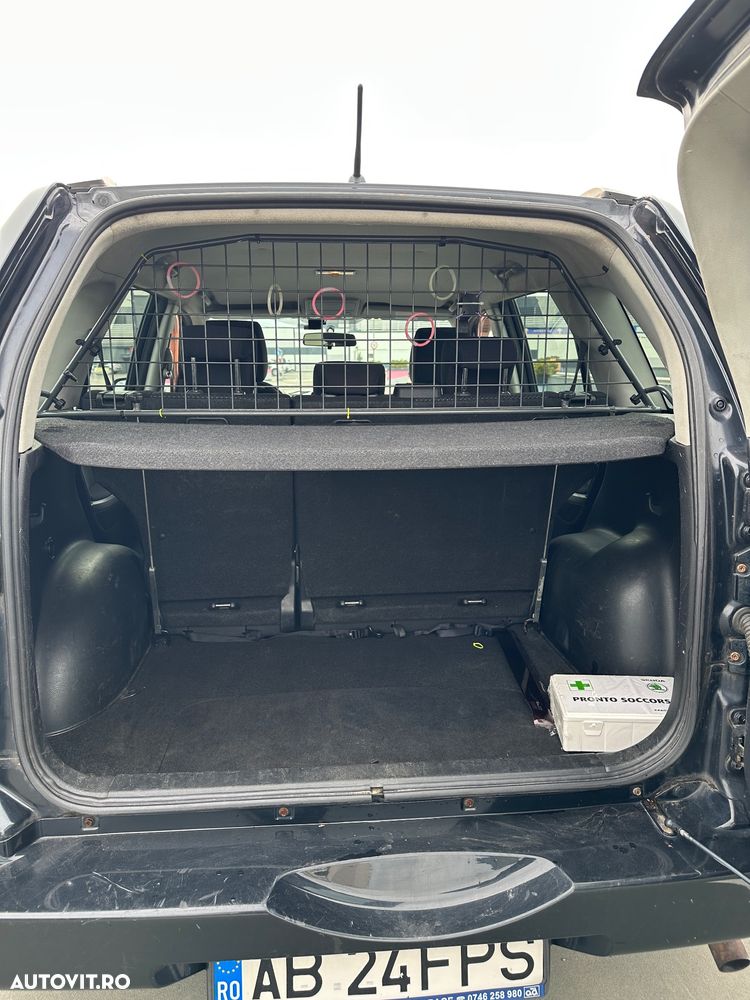 Suzuki Grand Vitara 1.9 DDiS Comfort + DPF - 6