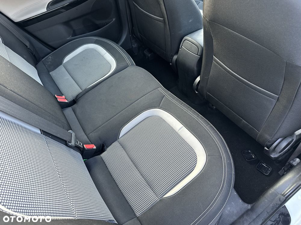 Kia Ceed Cee'd 1.4 Business Line - 12