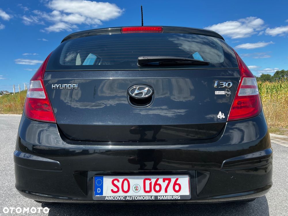 Hyundai i30 1.4 Classic + - 6