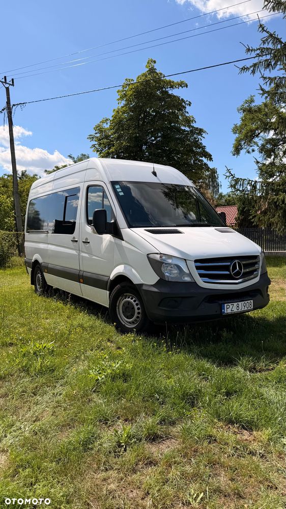 Mercedes-Benz Sprinter - 2