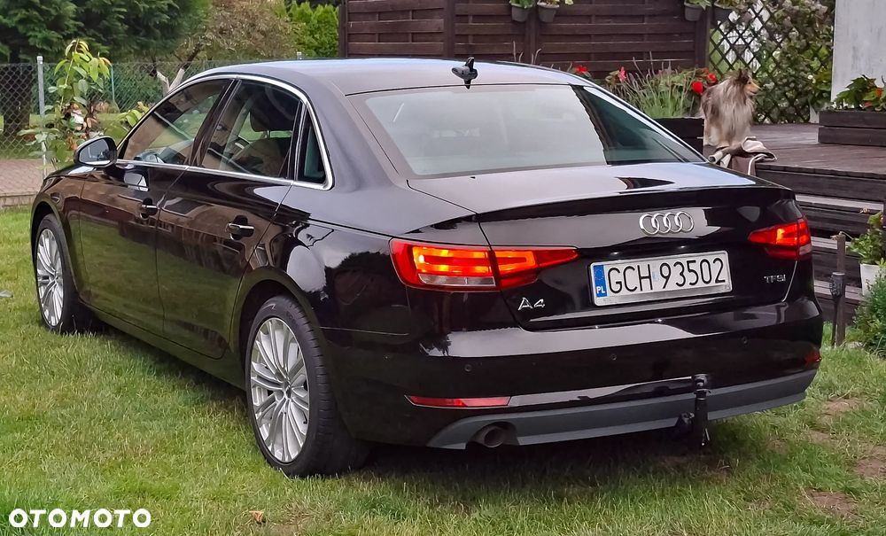 Audi A4 Limousine - 3