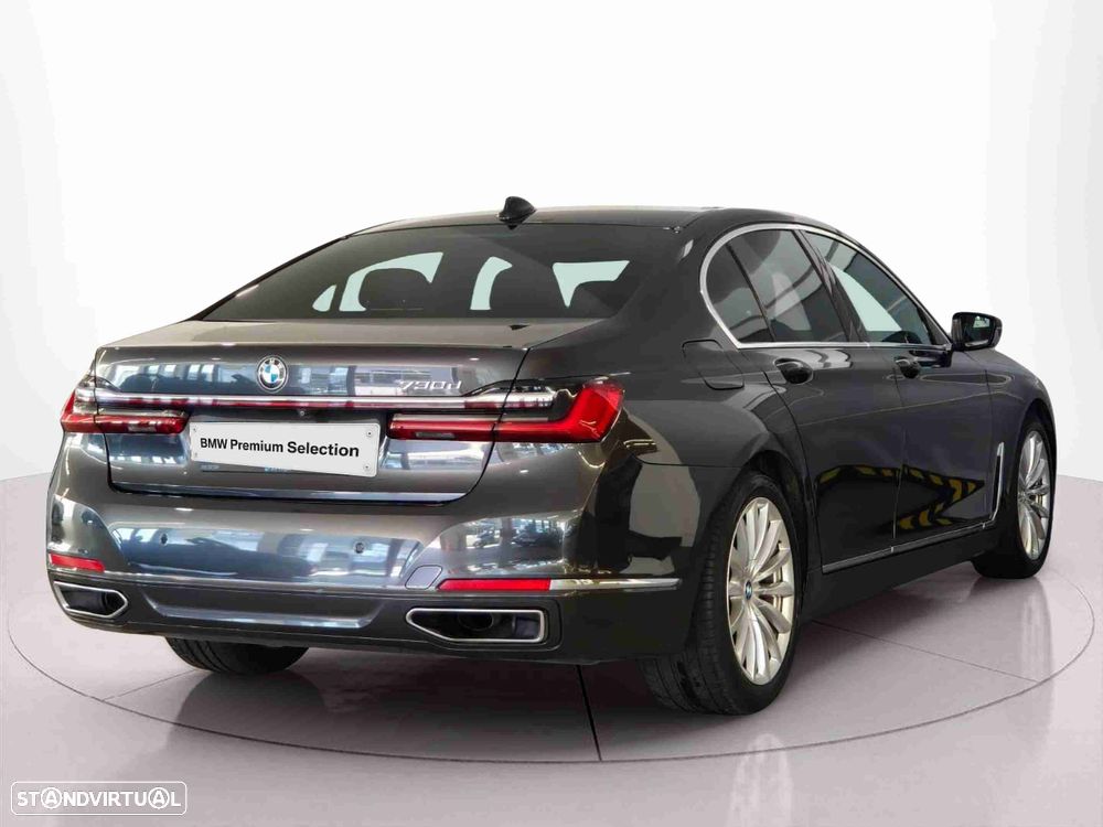 BMW 730 d Pack M Auto — fotografia 5