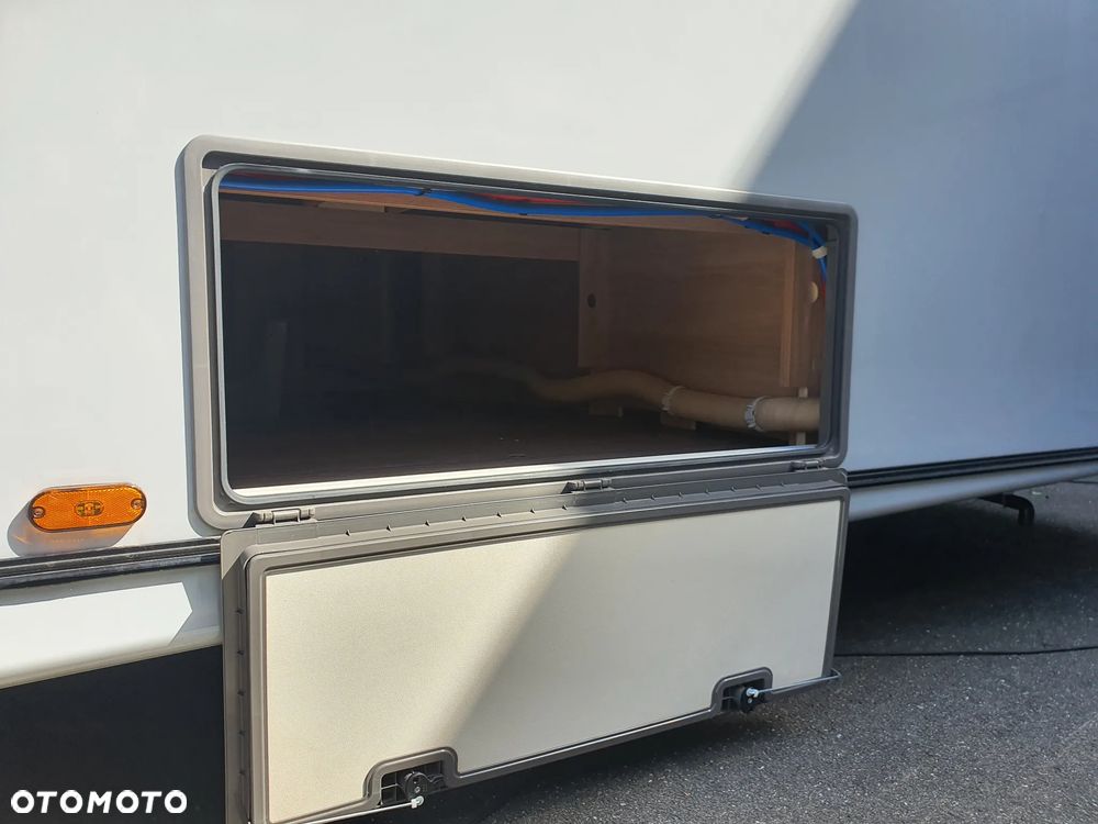 KNAUS SUDWIND 650 PXB BLACK SELECTION - 7