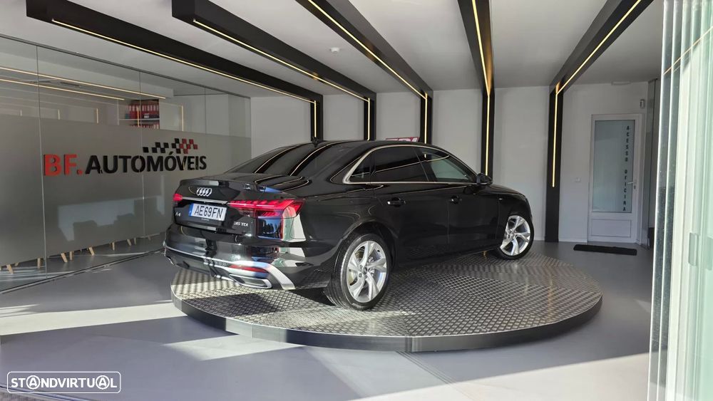 Audi A4 35 TDI S line S tronic - 18