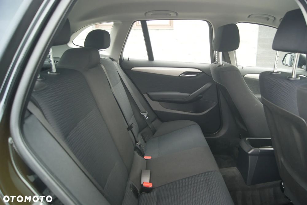 BMW X1 xDrive18d - 19