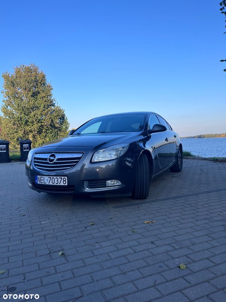 Opel Insignia 2.0 T Cosmo 4x4 - 2