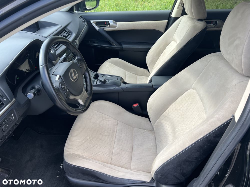 Lexus CT 200h Elegance EU6 - 14