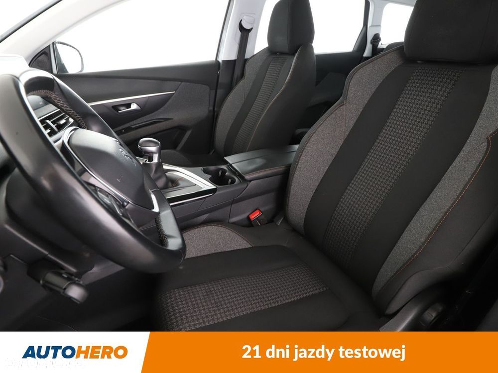 Peugeot 5008 1.2 PureTech Active S&S - 10