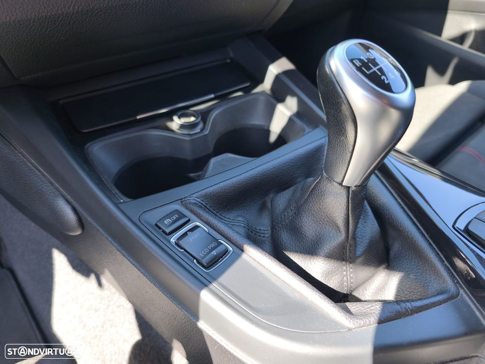 BMW 118 d Sport Line - 9