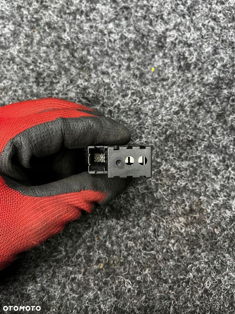 przełączniki grzania foteli bmw seria 7 e38 8352259 - 15