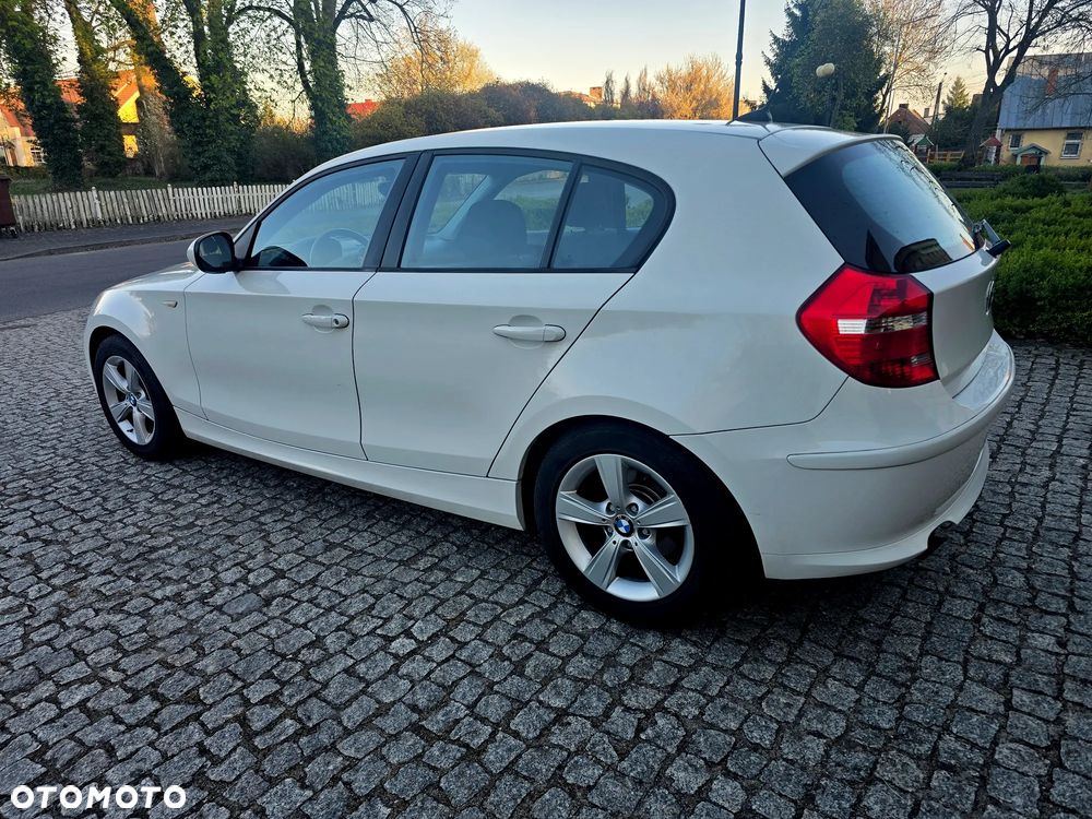 BMW Seria 1 116i - 9