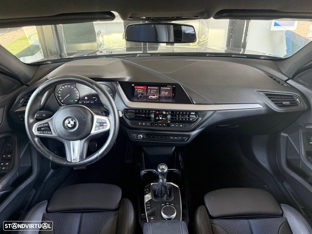 BMW 116 d Pack Desportivo M - 5